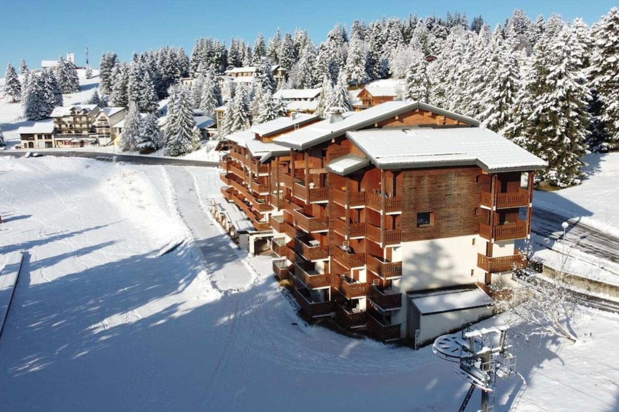Superbe Appartement Au Pied Des Pistes -Le Chamois 莱代塞尔 外观 照片